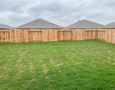 4227 Isoletta Court - Photo Thumbnail 23