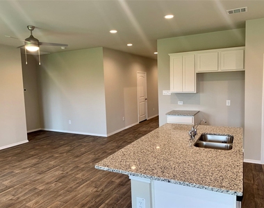 4227 Isoletta Court - Photo Thumbnail 4