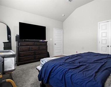 622 Little Cypress Lane - Photo Thumbnail 13