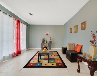 11826 Oceanview Street - Photo Thumbnail 3