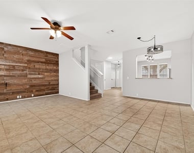 16855 Mammoth Springs Drive - Photo Thumbnail 9