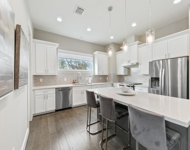 4032 Buck Street - Photo Thumbnail 16