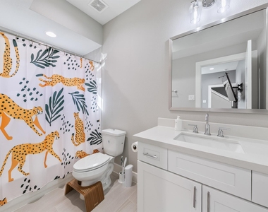4032 Buck Street - Photo Thumbnail 6