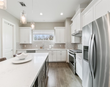 4032 Buck Street - Photo Thumbnail 20
