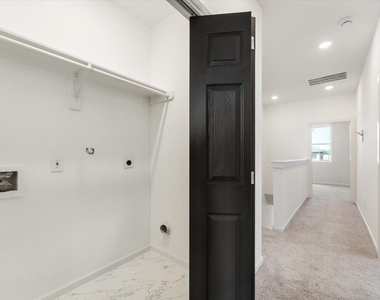 4309 Larkspur Street - Photo Thumbnail 14