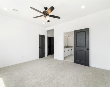 4309 Larkspur Street - Photo Thumbnail 7