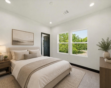 4439 Gunter Street - Photo Thumbnail 16