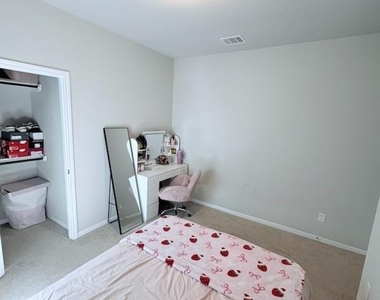 341 Emerald Thicket Lane - Photo Thumbnail 11