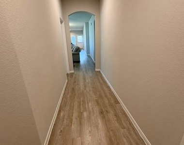 341 Emerald Thicket Lane - Photo Thumbnail 12