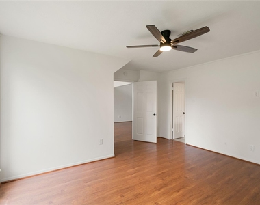 915 S Diamondhead Boulevard - Photo Thumbnail 12