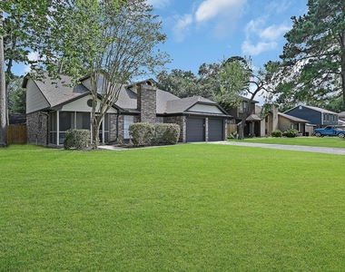 915 S Diamondhead Boulevard - Photo Thumbnail 1