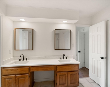 915 S Diamondhead Boulevard - Photo Thumbnail 14