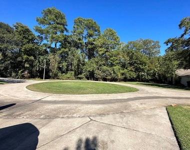105 Harbor Court Drive - Photo Thumbnail 3