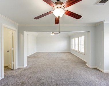 4340 Lake Walk Court - Photo Thumbnail 30