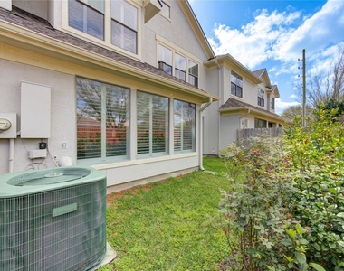 4340 Lake Walk Court - Photo Thumbnail 43