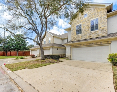 4340 Lake Walk Court - Photo Thumbnail 46
