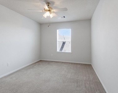 9954 Knob Hollow Way - Photo Thumbnail 38
