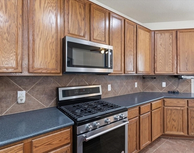 9954 Knob Hollow Way - Photo Thumbnail 11