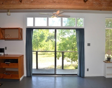 143 Davis Road - Photo Thumbnail 2