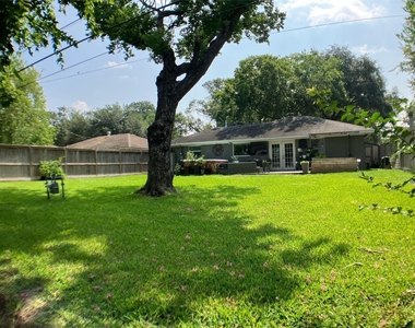 3027 Guese Road - Photo Thumbnail 17
