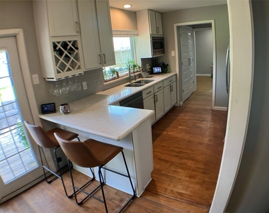 3027 Guese Road - Photo Thumbnail 3