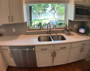 3027 Guese Road - Photo Thumbnail 4