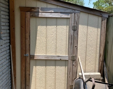 3027 Guese Road - Photo Thumbnail 19
