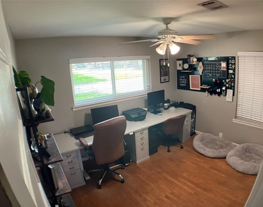 3027 Guese Road - Photo Thumbnail 13