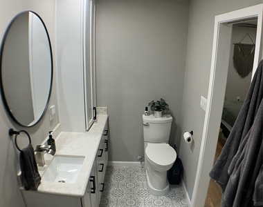 3027 Guese Road - Photo Thumbnail 9