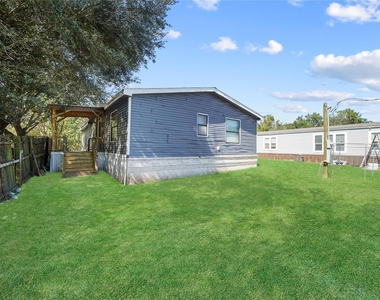 3614 College Street - Photo Thumbnail 2