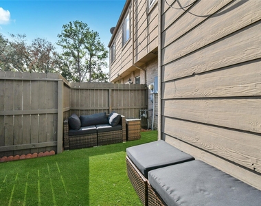 6426 Kentwick Drive - Photo Thumbnail 33