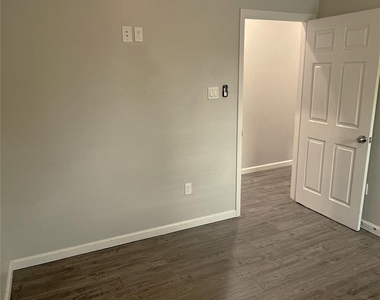 5779 Belarbor Street - Photo Thumbnail 17