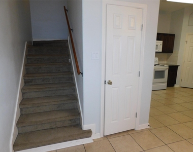 2710 Grants Lake Boulevard - Photo Thumbnail 6
