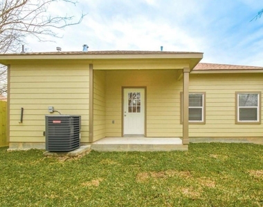 7941 Sparta Street - Photo Thumbnail 26