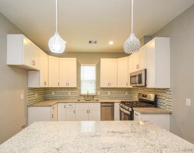 7941 Sparta Street - Photo Thumbnail 13