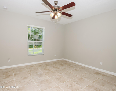 2691 Tepee Avenue Se - Photo Thumbnail 8