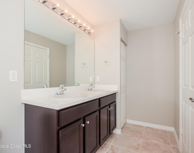 2691 Tepee Avenue Se - Photo Thumbnail 10