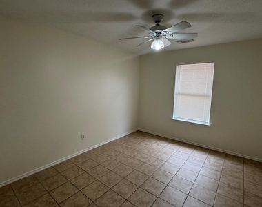 21111 Woodland Green Drive - Photo Thumbnail 14