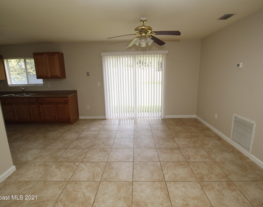 151 Mabry Street - Photo Thumbnail 5