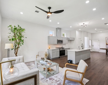6809 Conley Street - Photo Thumbnail 4