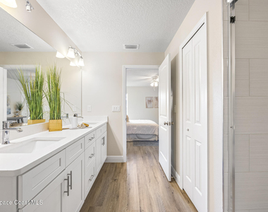 188 Hidden Woods Place - Photo Thumbnail 19