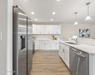 188 Hidden Woods Place - Photo Thumbnail 5