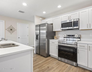 188 Hidden Woods Place - Photo Thumbnail 7