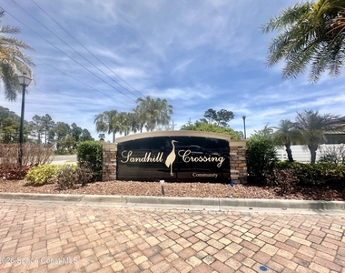 1385 Fuji Drive - Photo Thumbnail 19