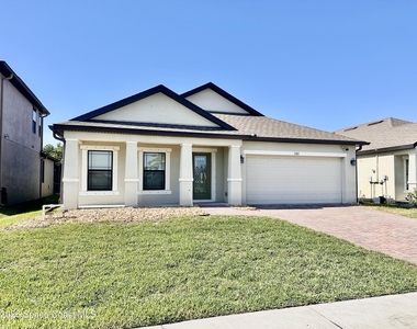 1385 Fuji Drive - Photo Thumbnail 1