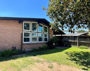 4731 Merwin Street - Photo Thumbnail 24