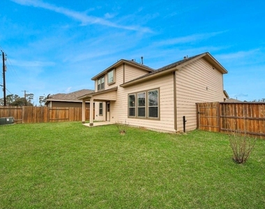 7638 Nevaeh Crest Path - Photo Thumbnail 34