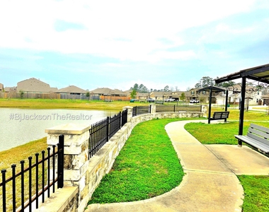 7638 Nevaeh Crest Path - Photo Thumbnail 46