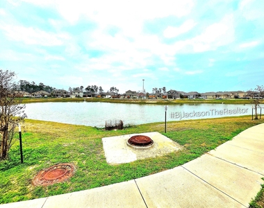 7638 Nevaeh Crest Path - Photo Thumbnail 47
