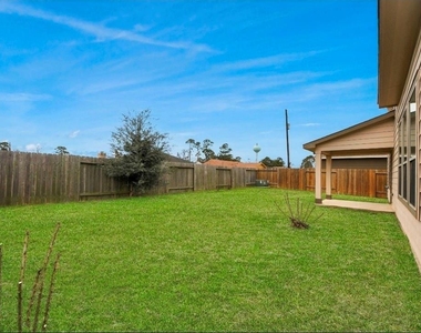 7638 Nevaeh Crest Path - Photo Thumbnail 36